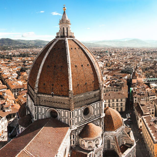 Veduta aerea della cupola del Duomo